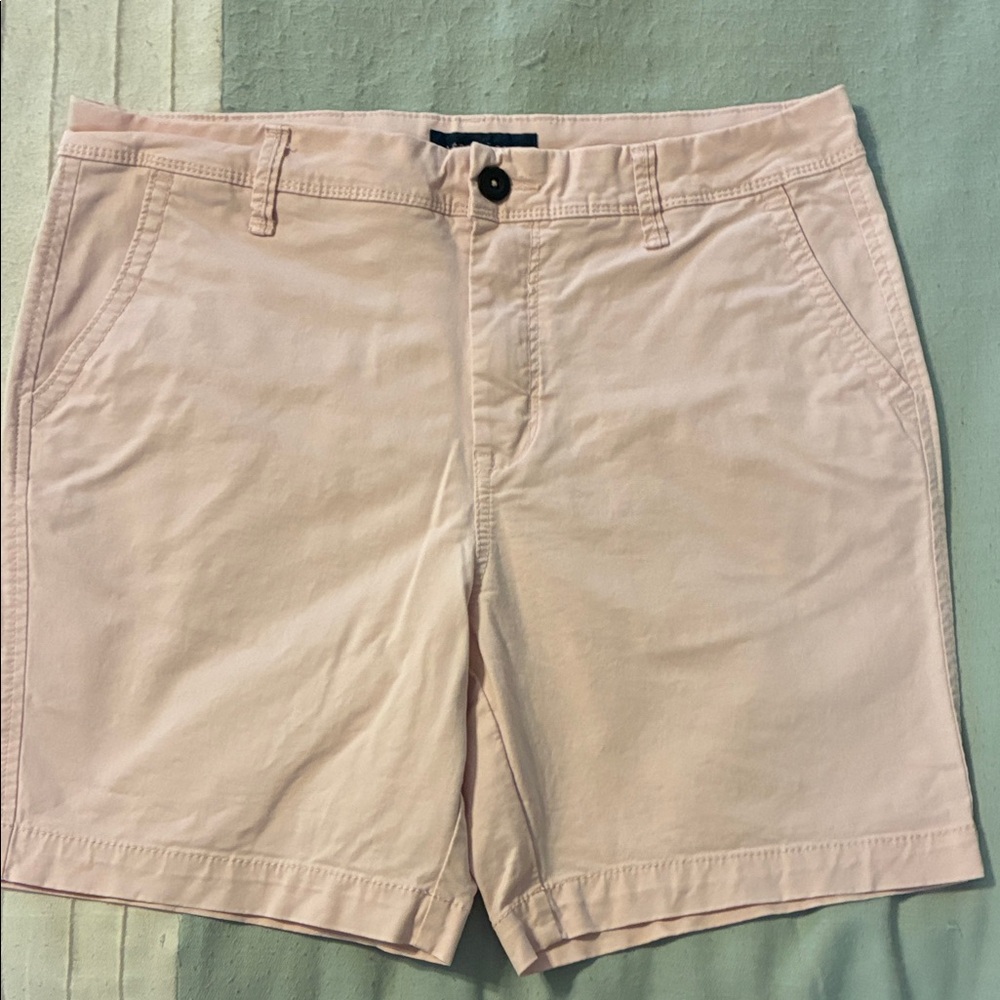 Aeropostale Men's Pink Casual Shorts